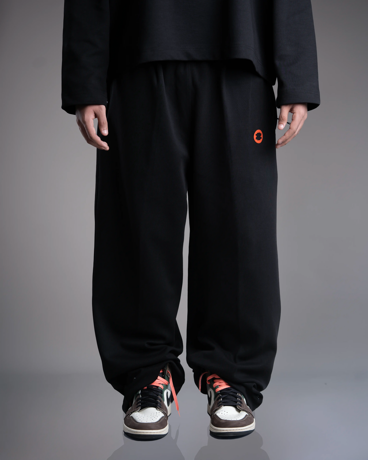 NEVER BEEN NORMAL - Baggy Black Pant