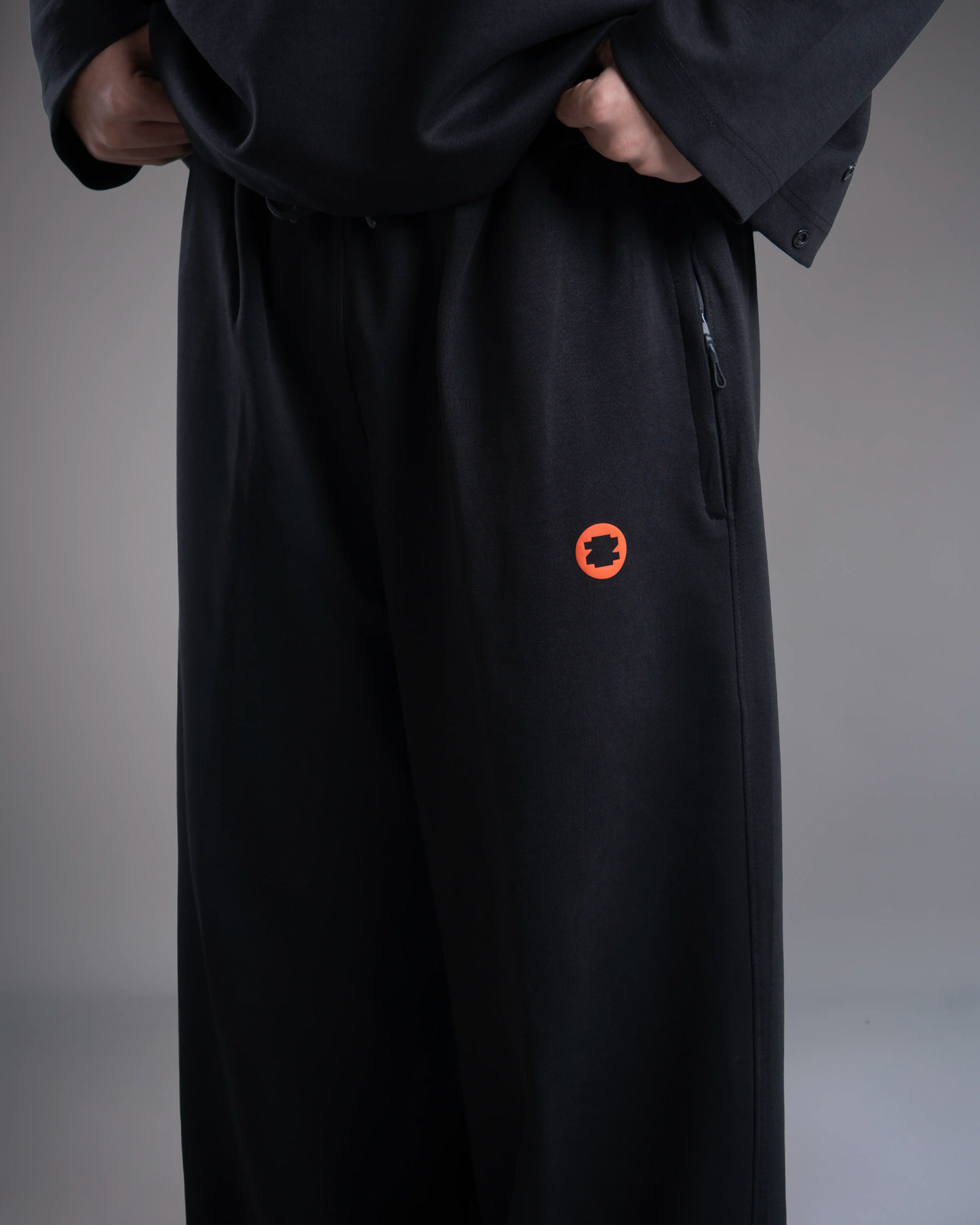 NEVER BEEN NORMAL - Baggy Black Pant
